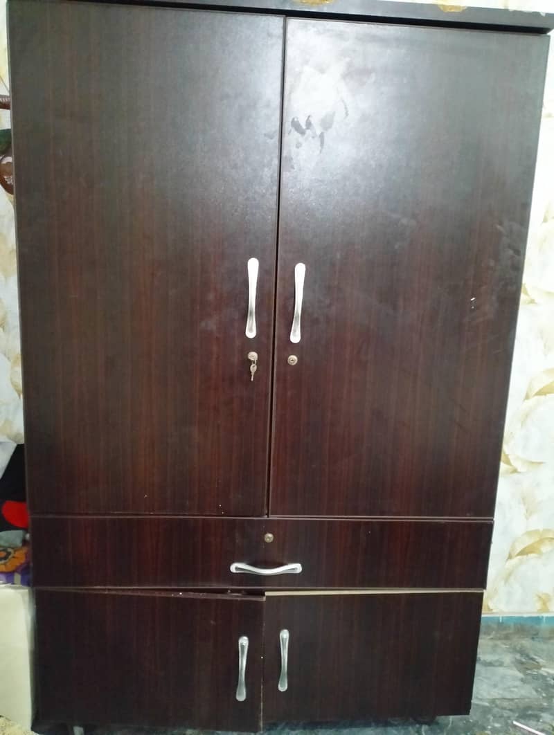 wardrobe 1