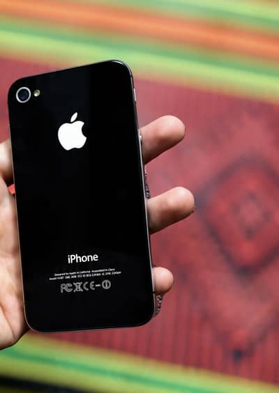 Apple iPhone 4