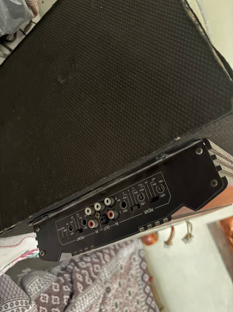 SONY explode woofer and Amplifier 1