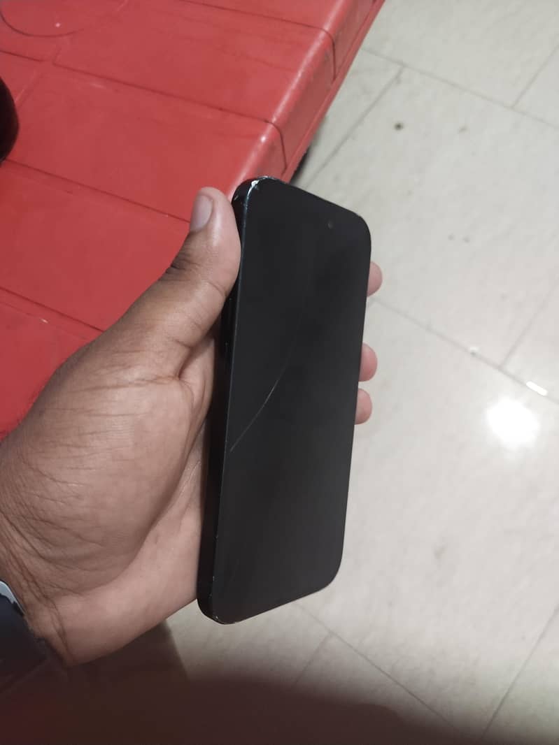 Apple iPhone 15 2