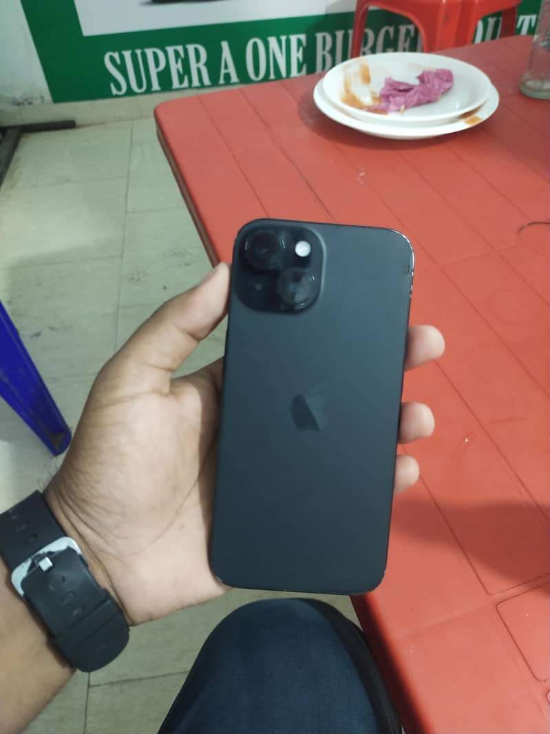 Apple iPhone 15 8