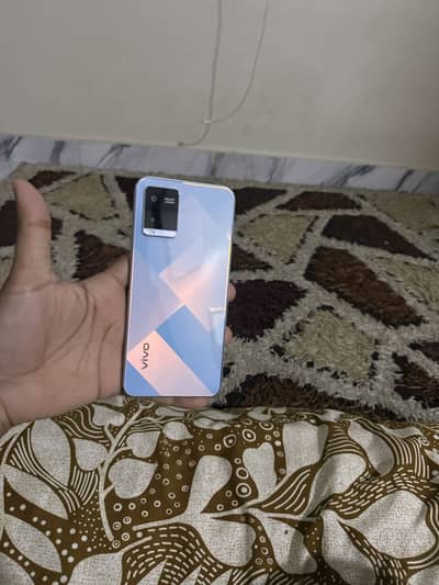 Vivo Y21