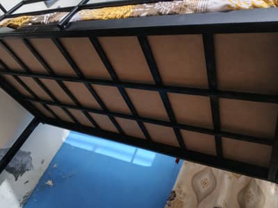 Bunker bed