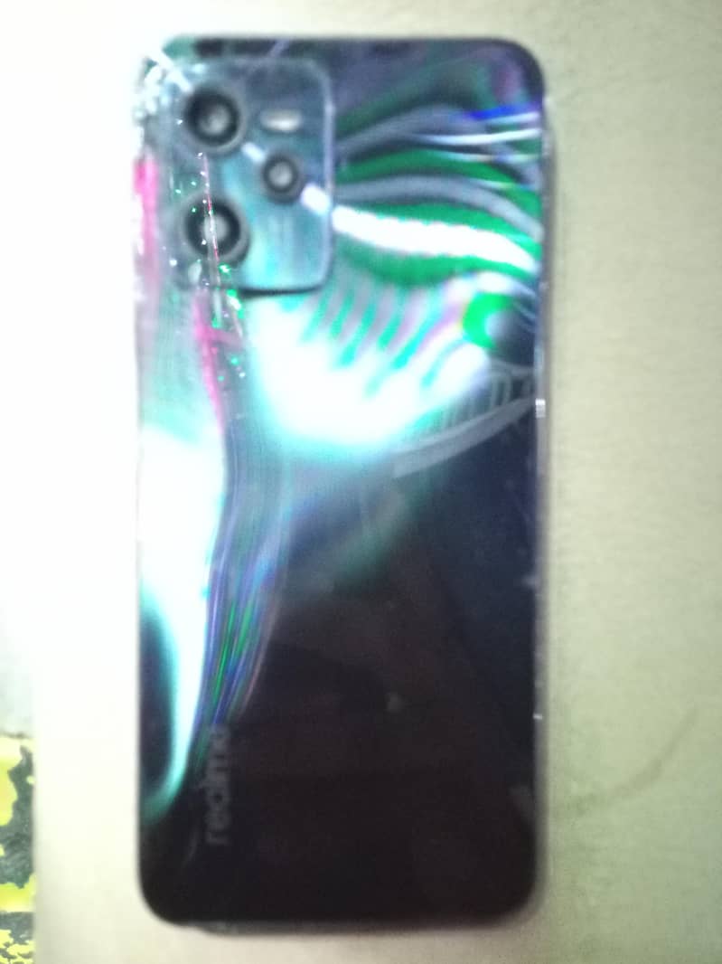 Realme C35 1