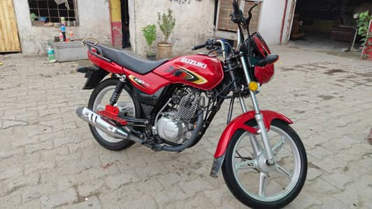 Selling my well-maintained 2024 Suzuki GD 110S red color