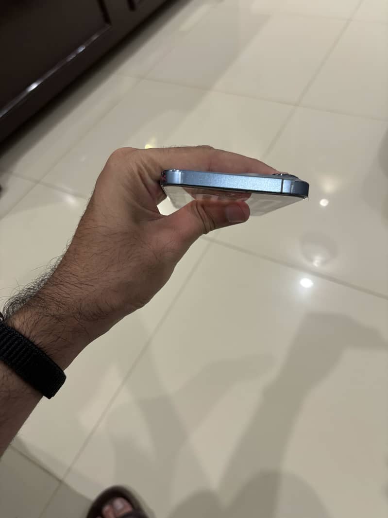 Apple iPhone 13 Pro Max 3