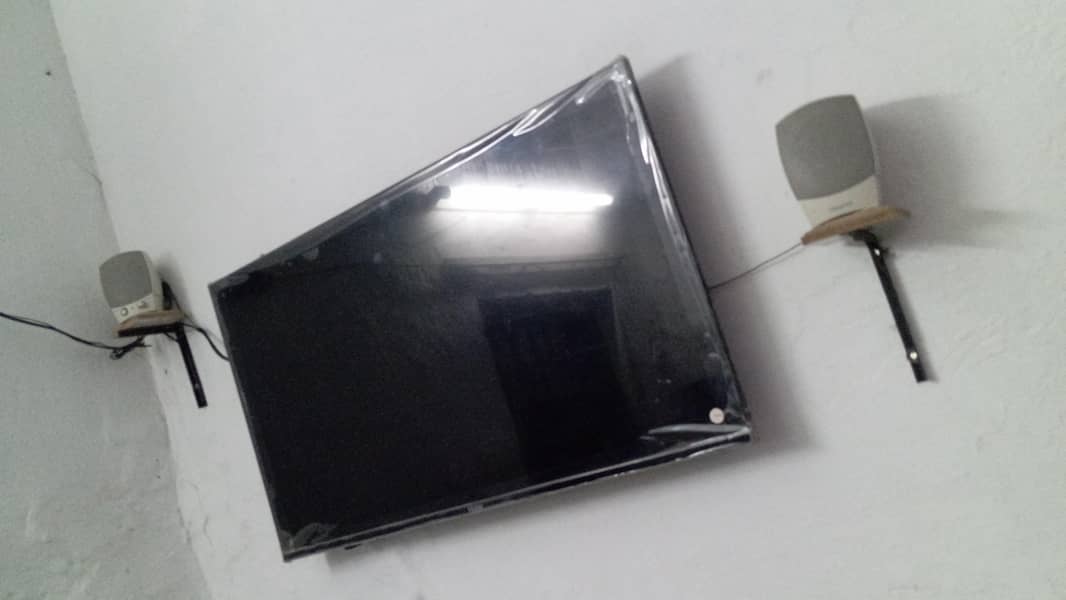Haier Smart Android LED 40" 4