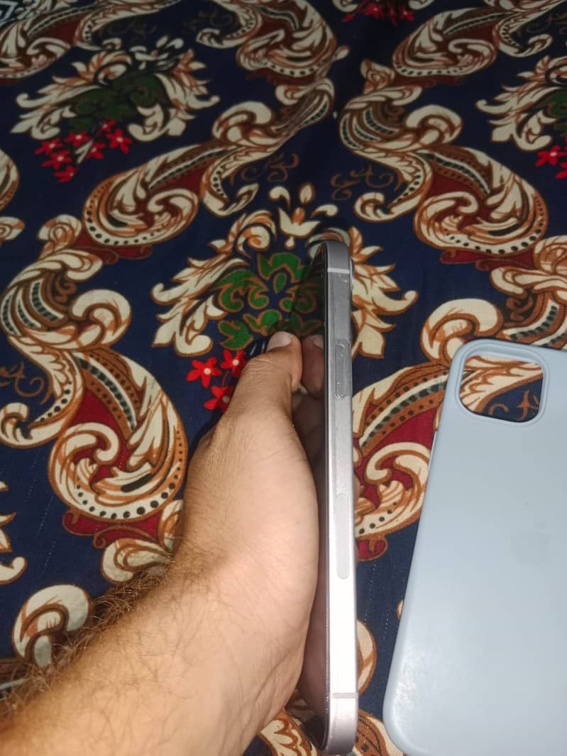 Apple iPhone 14 plus 5