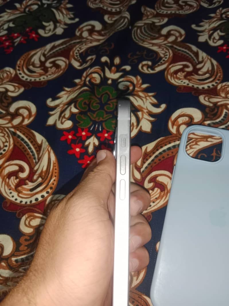 Apple iPhone 14 plus 10