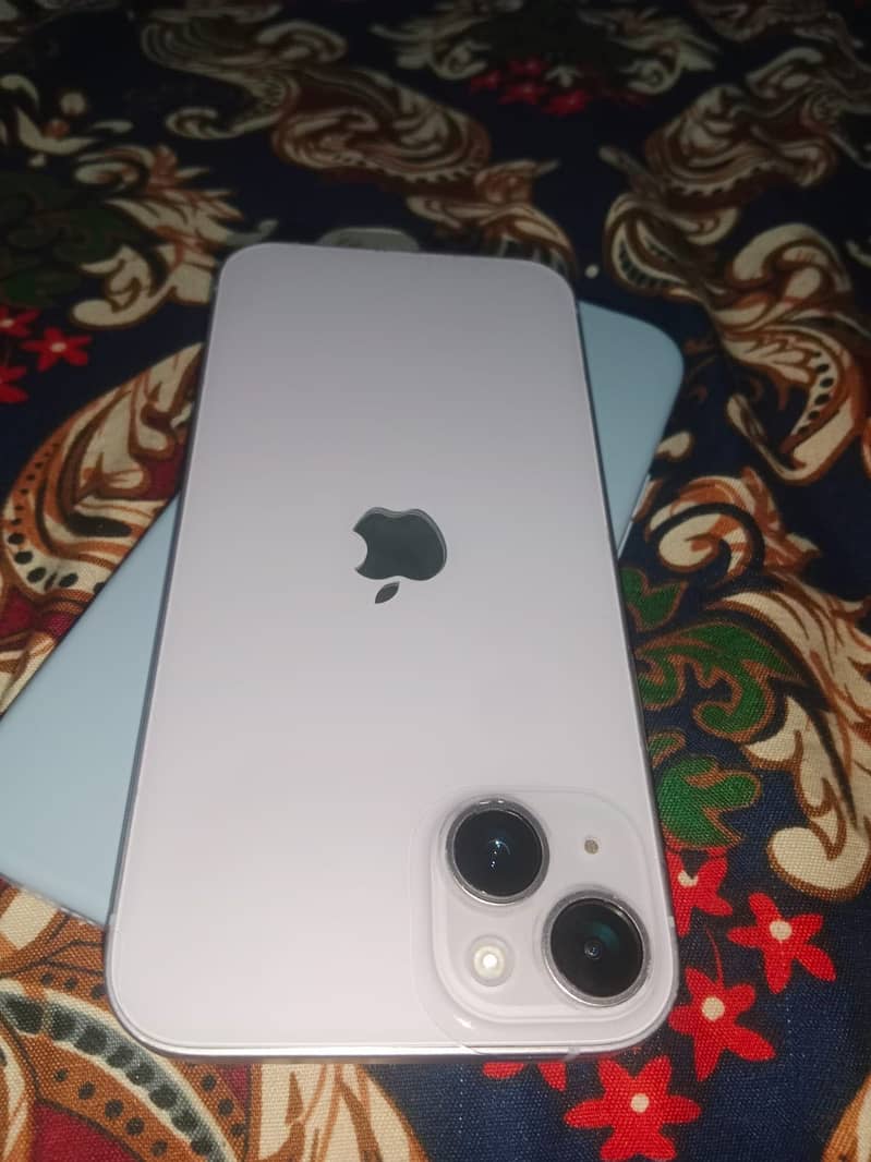 Apple iPhone 14 plus 12