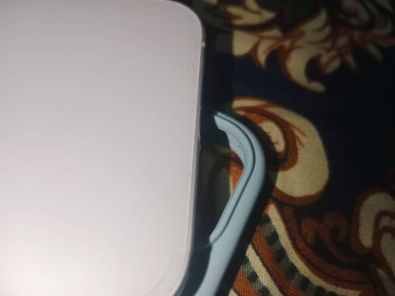 Apple iPhone 14 plus 14