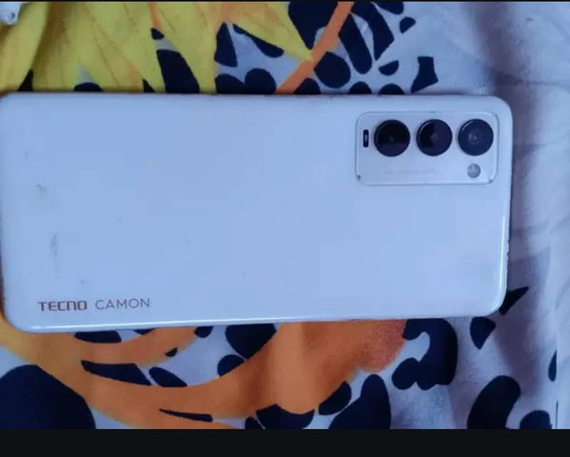 Tecno Camon 18 1