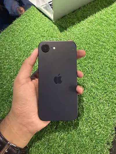 Apple iPhone 16e 256gb
