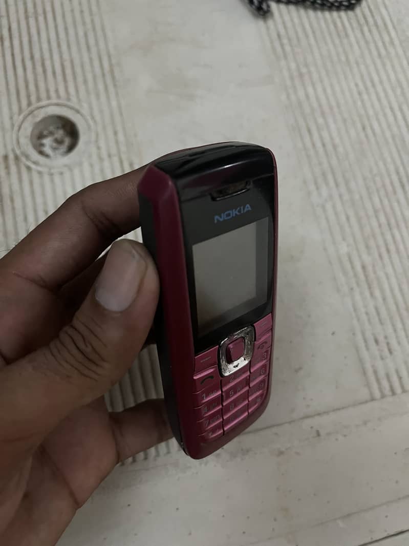 Nokia 2610 0