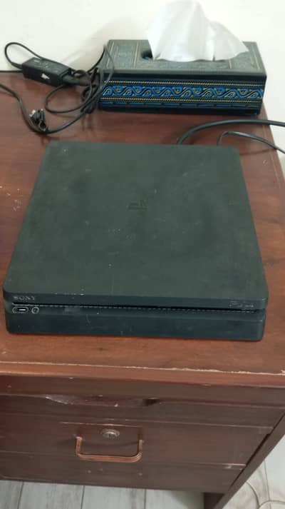 Playstation 4 Slim Excellent Condition