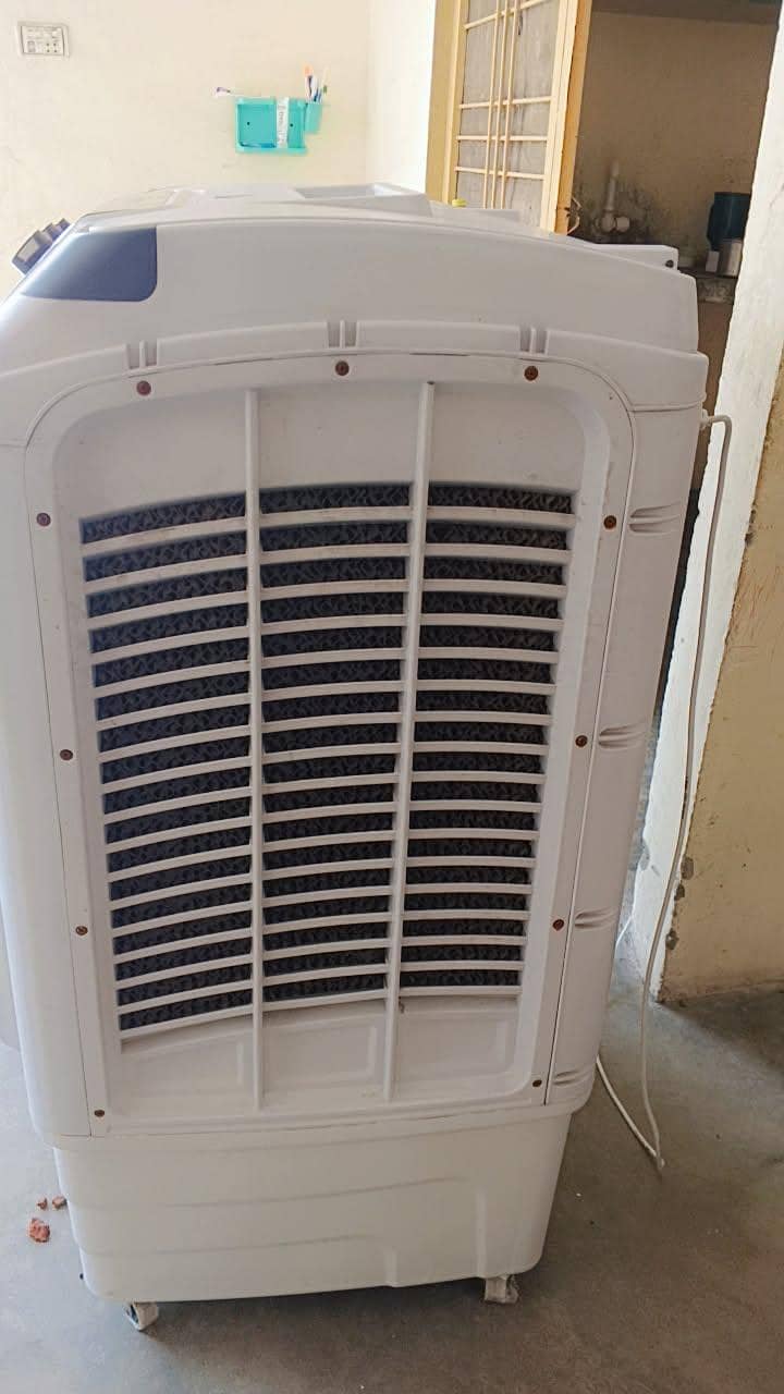 izone cooler 2