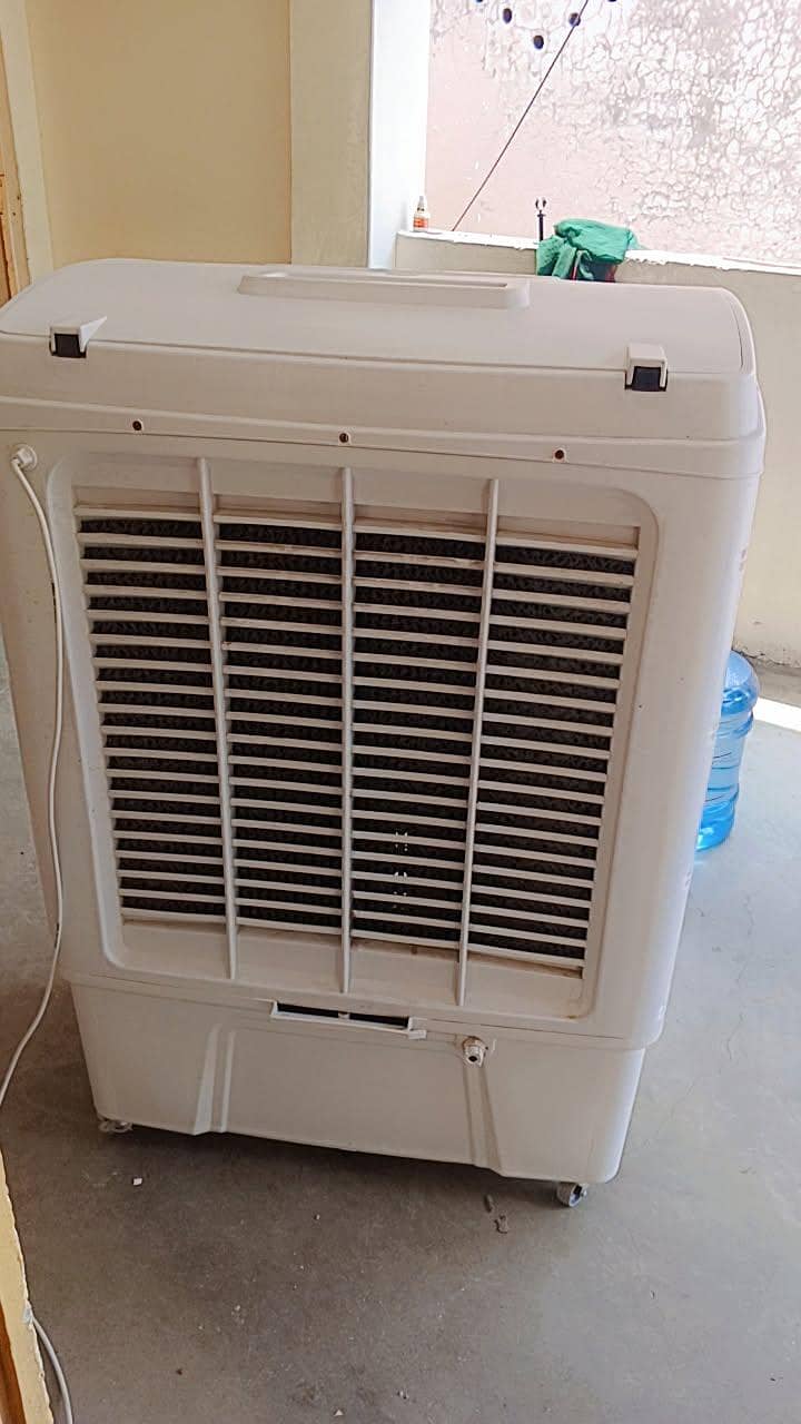 izone cooler 4
