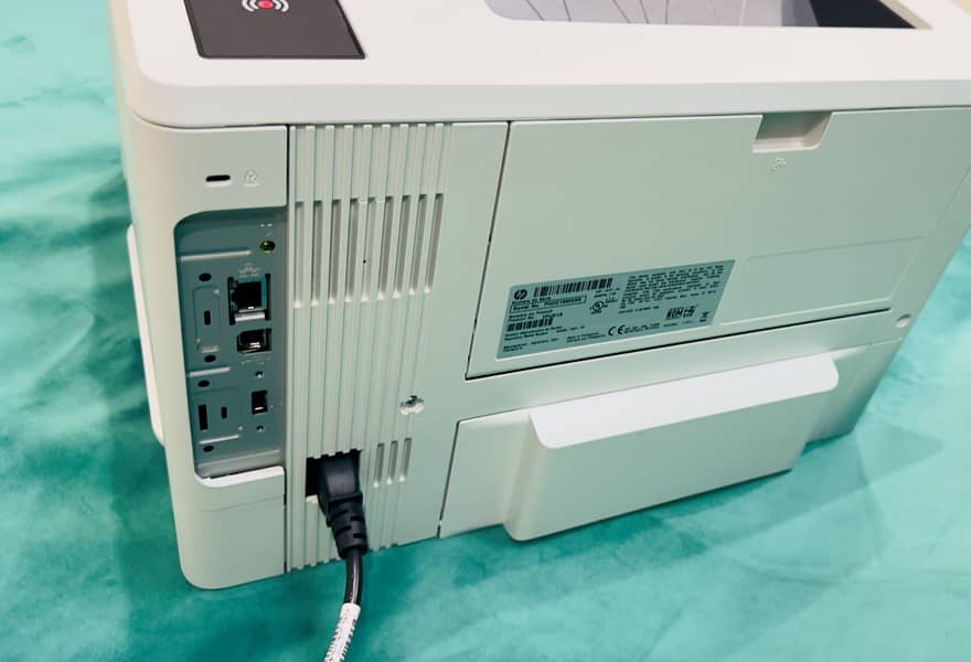 HP LaserJet Managed E50145 Printer 4