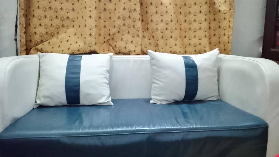 2 seater sofa 1