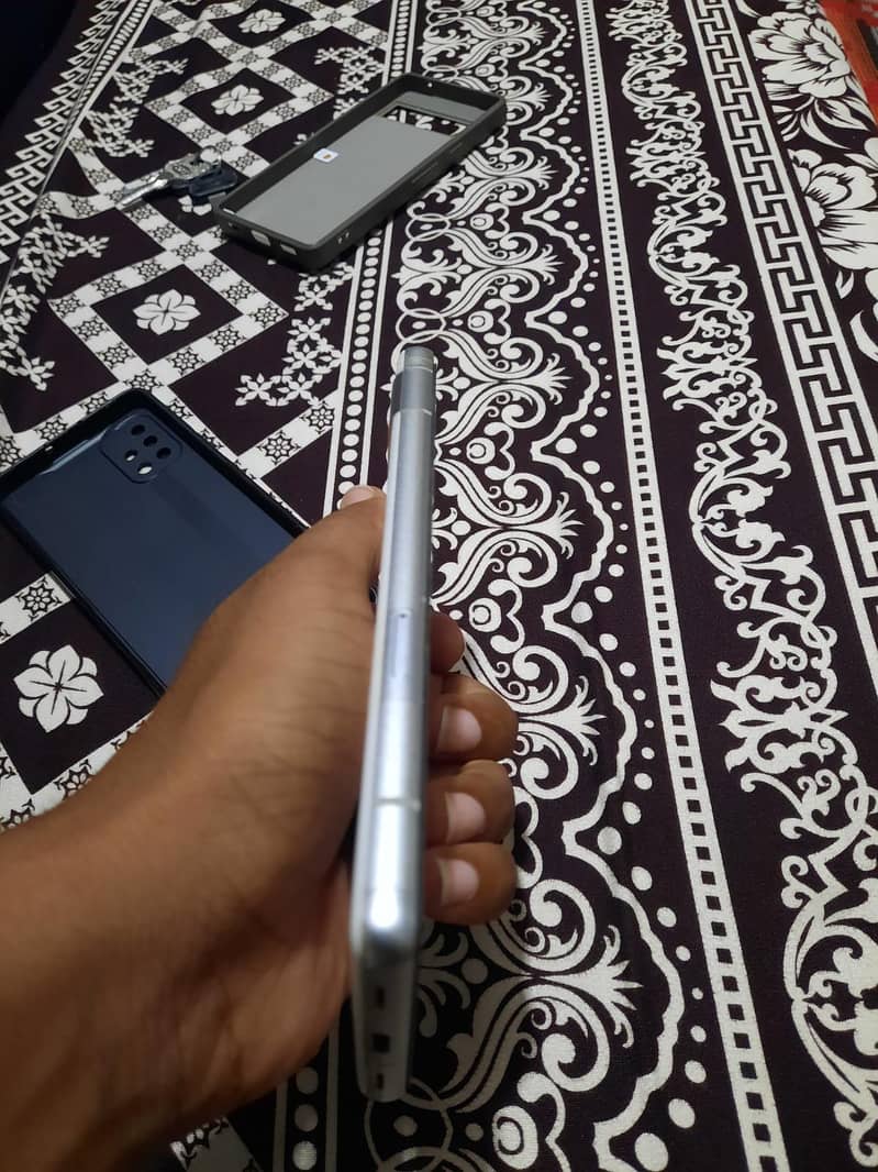 Google Pixel 7a 6