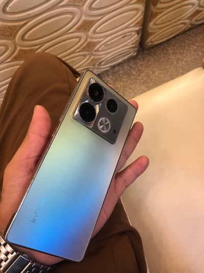 Infinix Note 40 Pro