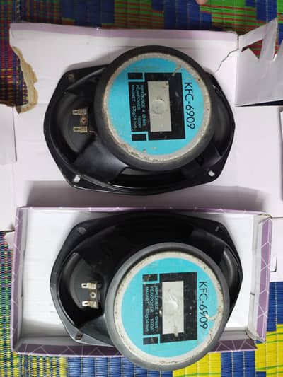 pioneer woofer size 6 x 9 oval shape in original
