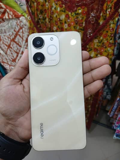 Realme note 70
