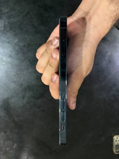 Apple iPhone 12 Pro