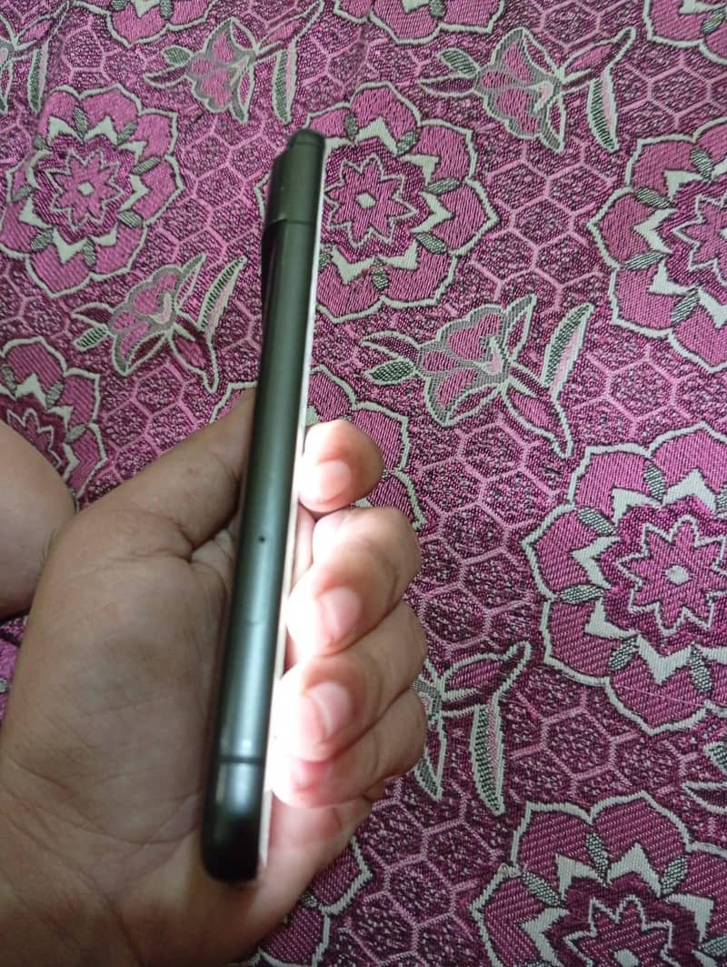 google pixel 8 3