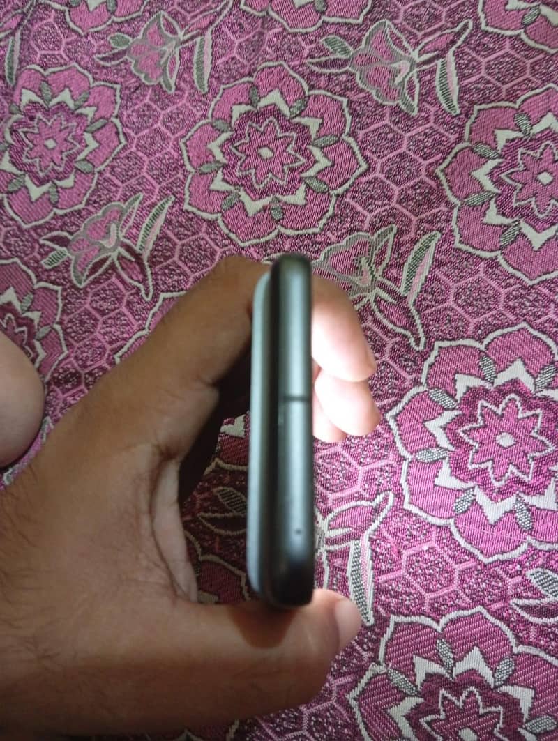 google pixel 8 5