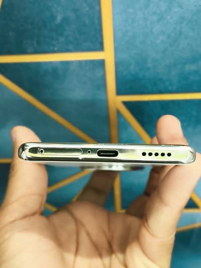 Vivo v30e mobile 12/256/GB official PTA mobile for sale