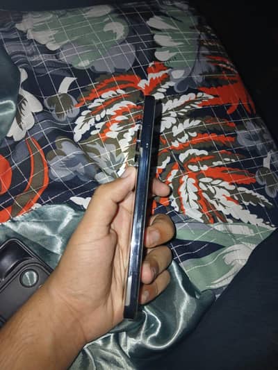 Tecno CAMON 20