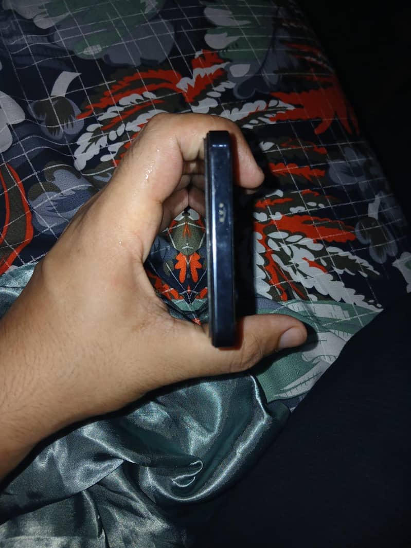 Tecno CAMON 20 2