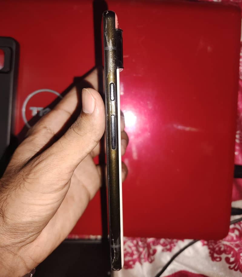 Google Pixel 6 4