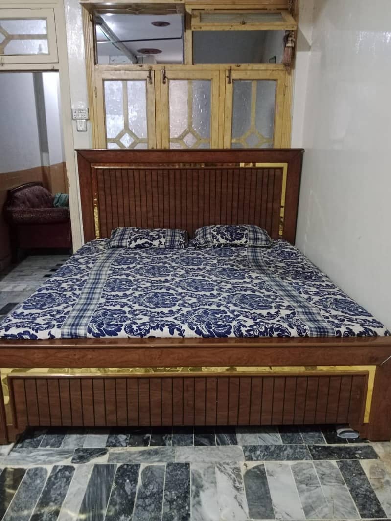 king size bed 1