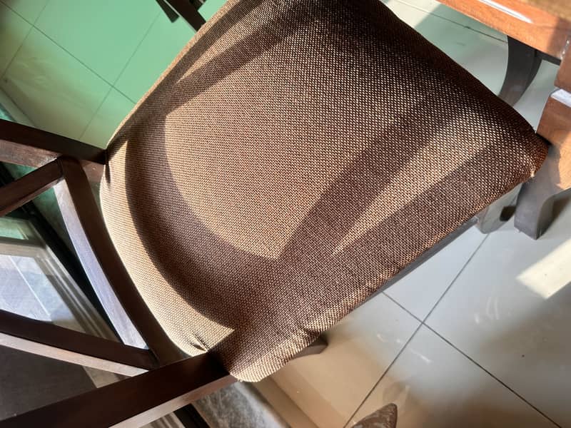 six chair dining table 4