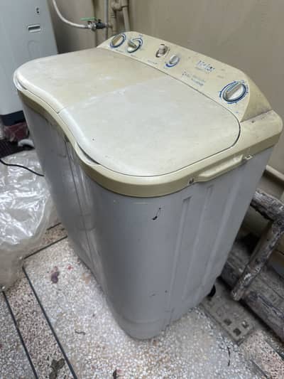 Haier Semi Automatic
