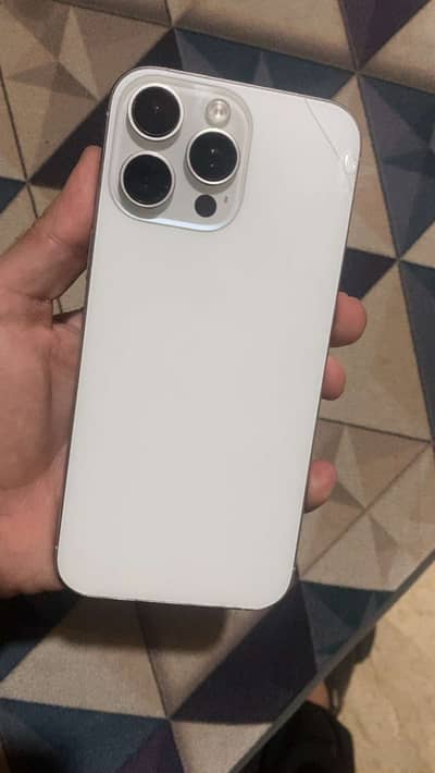 Apple iPhone 16 Pro Max