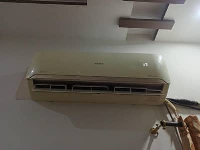 orient 1.5 tone dc inverter forsale
