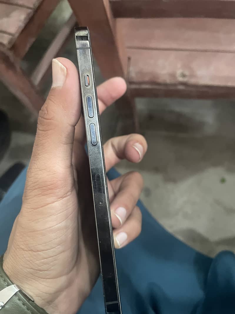 Apple iPhone 12 Pro Max 6