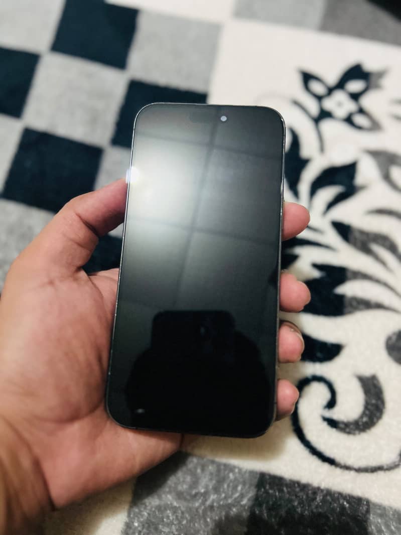 Apple iPhone 14 Pro Max 7
