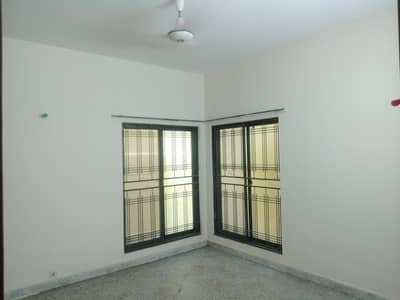 8 Marla Independent House Double Kitchen in DHA