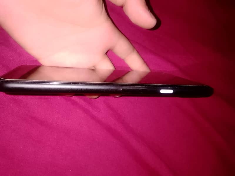 Google Pixel 4a 3