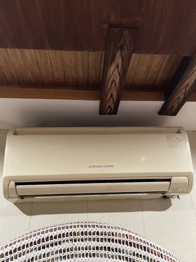 Mitsubishi 1.5 ton Split Ac urgent sale