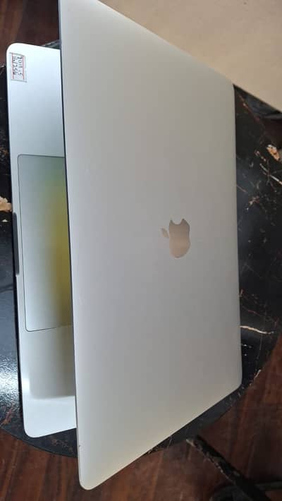 MacBook Pro 13" 2019 – 16GB RAM / 256GB SSD – Excellent Condition