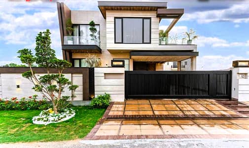 1 Kanal Fully Furnished With Full Basement House for Sale Prime Location
