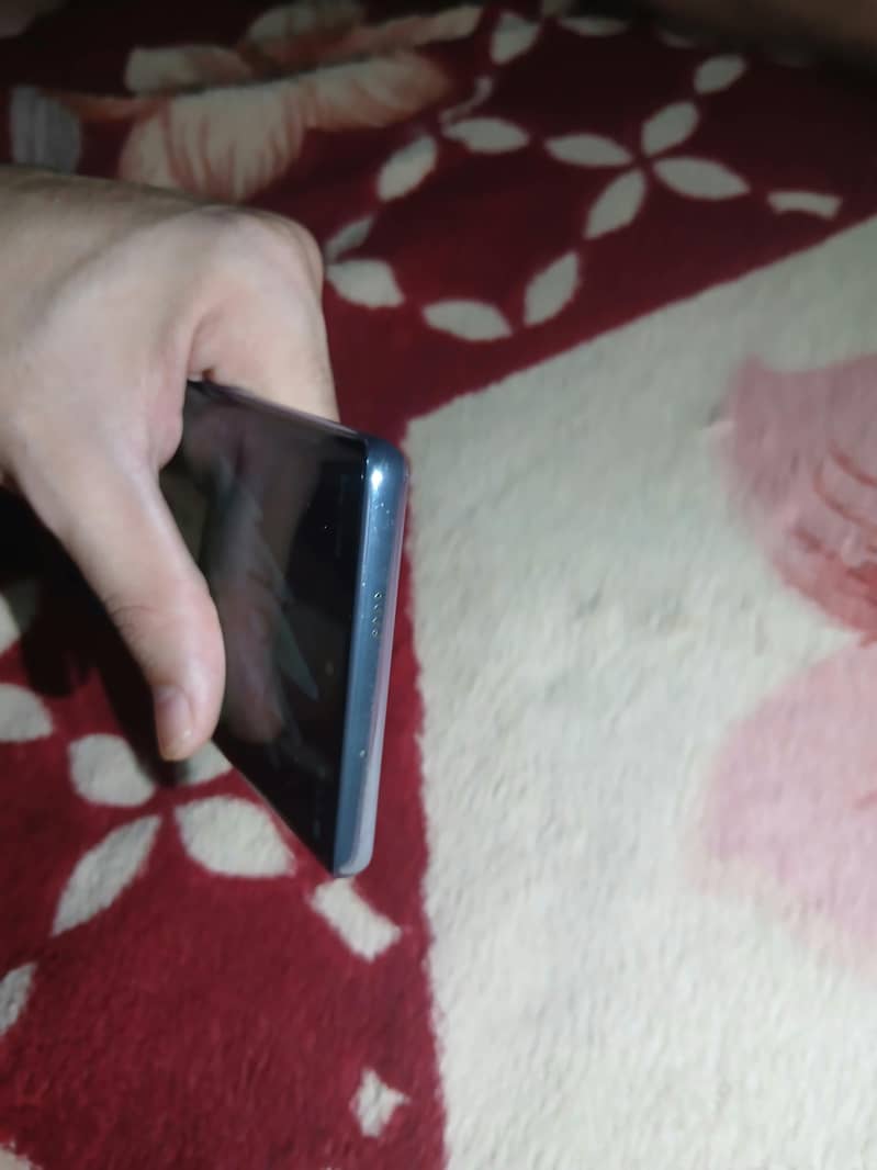 Tecno CAMON 30S 3