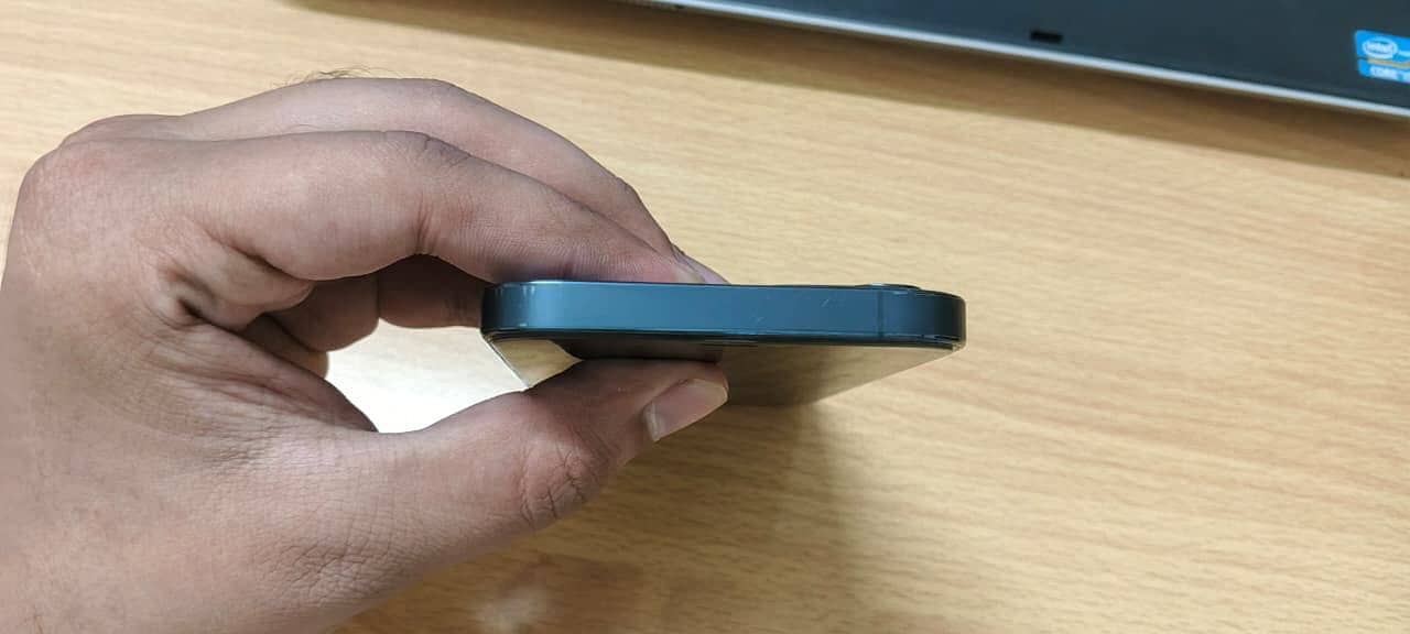 Apple iPhone 12 Pro 3