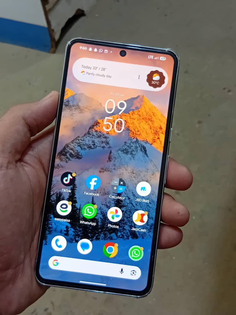 Google Pixel 8 Pro 5