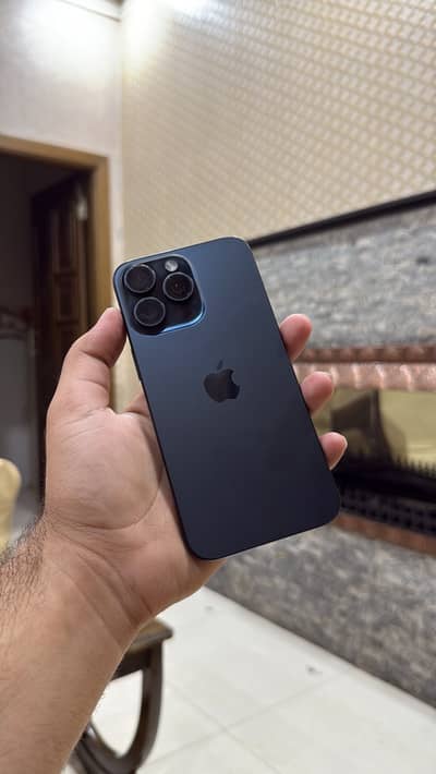 Apple iPhone 15 Pro Max